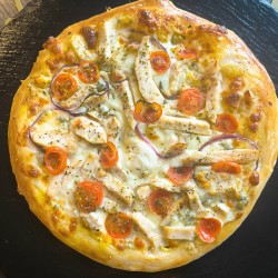 Chicken Blue Cheese 25cm